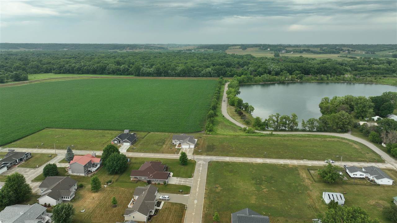 Lot Lot 5 Mrm 2nd Addn Garfield Street Marengo IA 52301