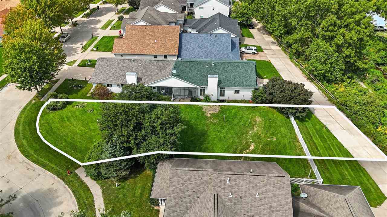 900 Longfellow Place Iowa City IA 52240