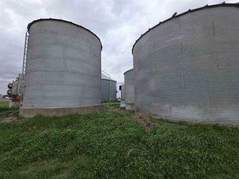 435 Buckeye Road West Liberty IA 52776