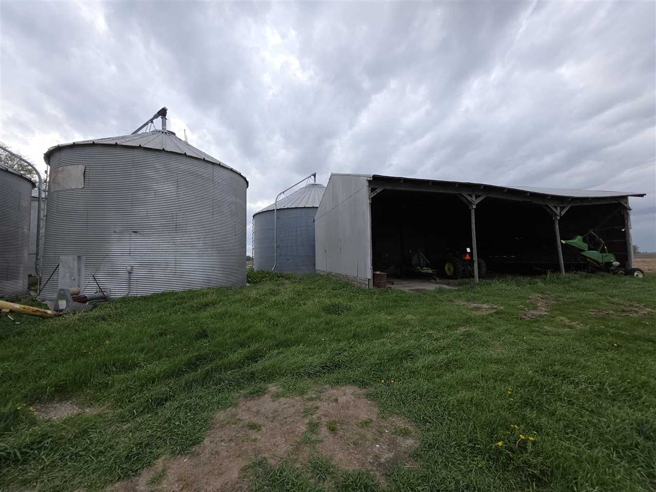 435 Buckeye Road West Liberty IA 52776