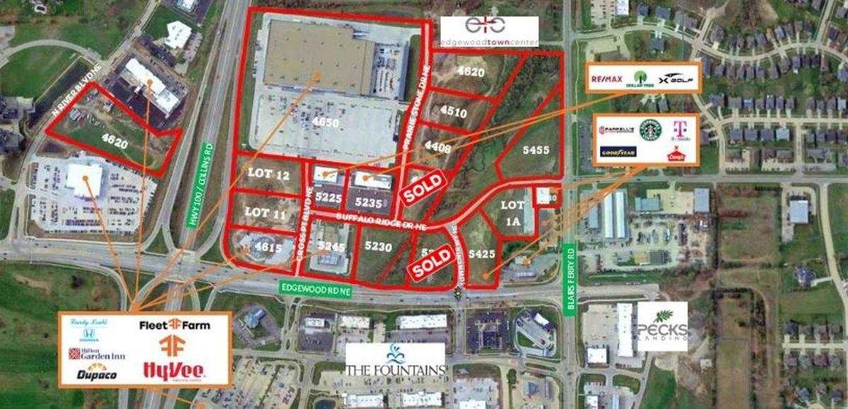 4620 North River Boulevard NE Cedar Rapids IA 52411