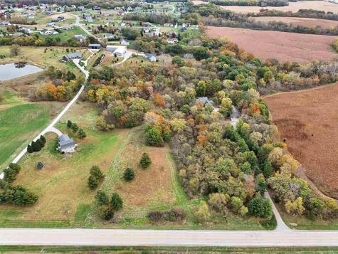 1436 Vine Avenue Riverside IA 52327