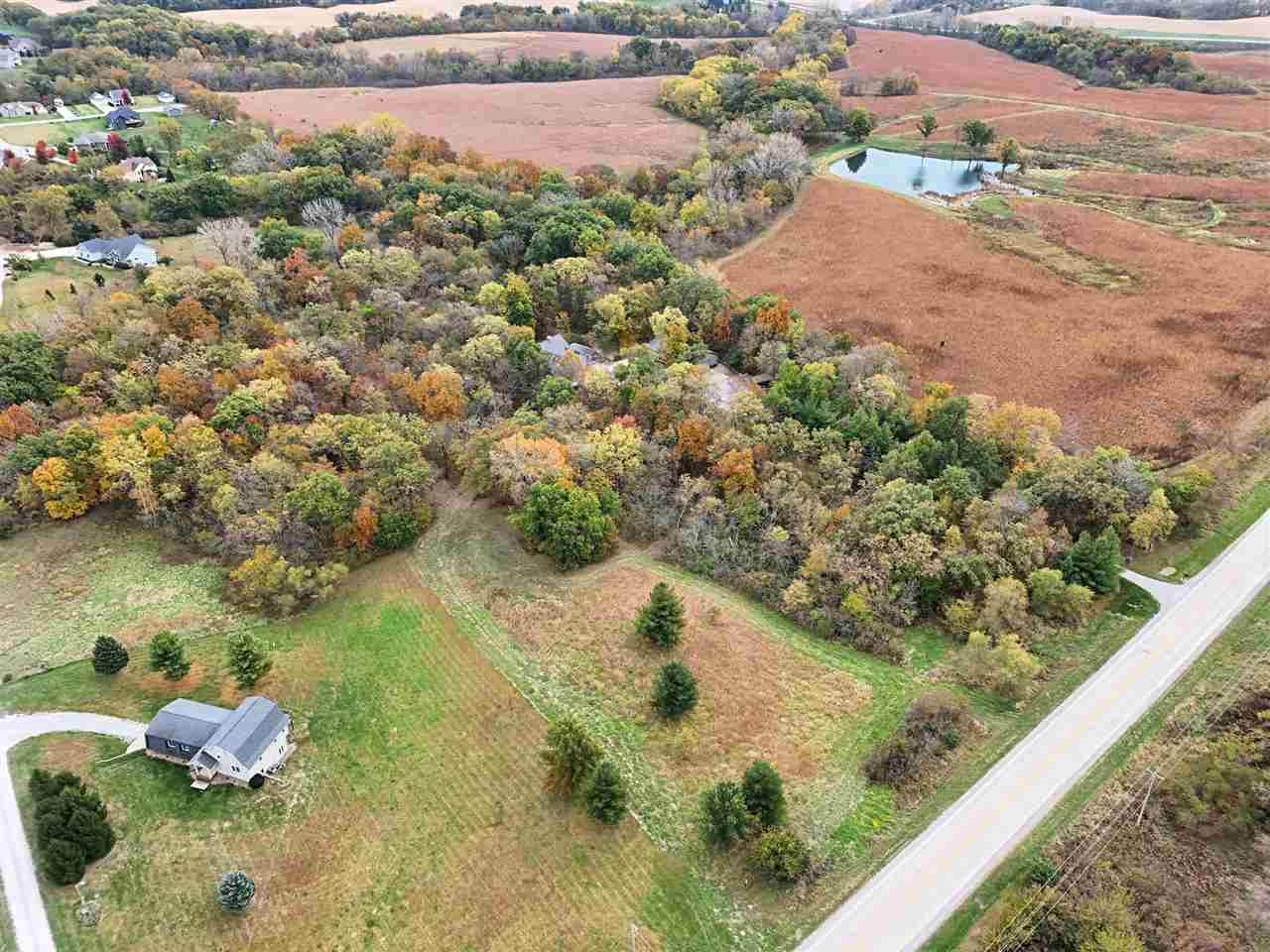 1436 Vine Avenue Riverside IA 52327