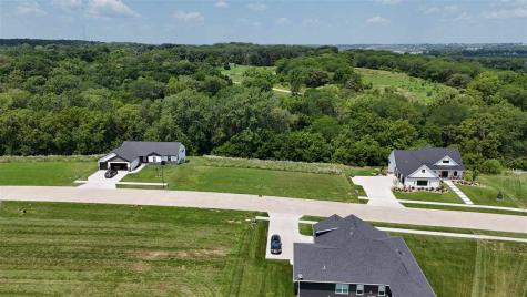 203 Westwood Circle (Lot 42) Kalona IA 52247