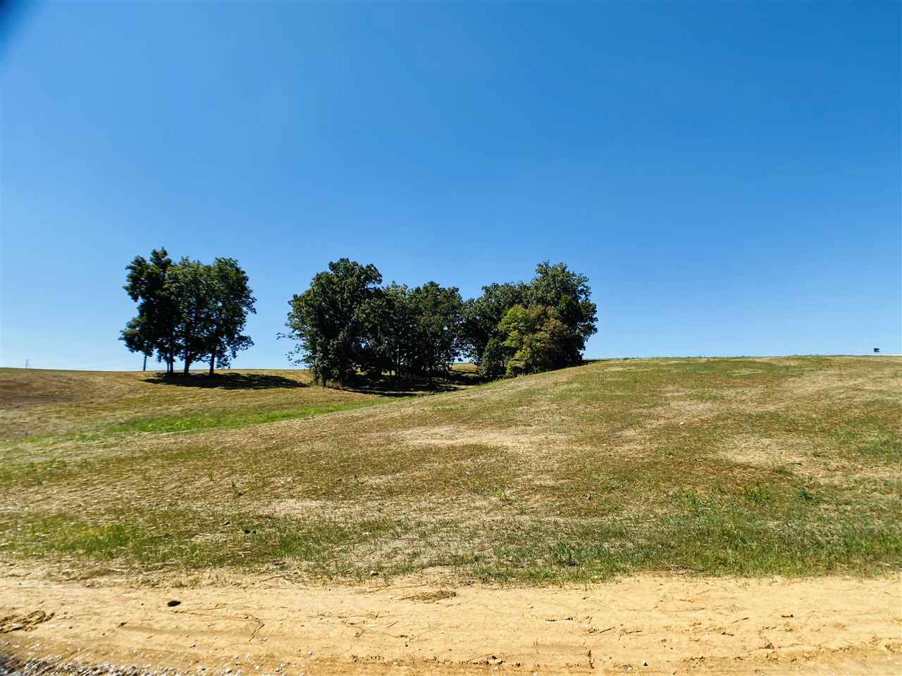 Lot 18 Fox Drive Williamsburg IA 52361