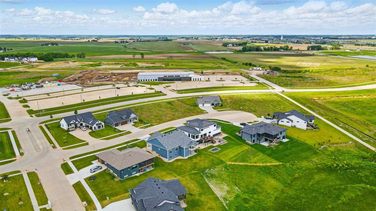 1820 Green Oak Court Tiffin IA 52340