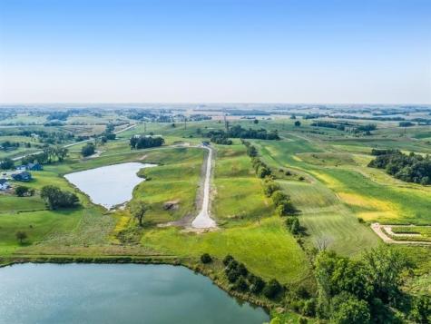 Lot 20 Fox Drive Williamsburg IA 52361