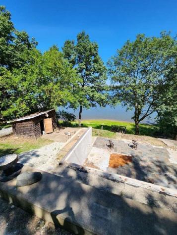 8926 93RD Avenue Wapello IA 52653