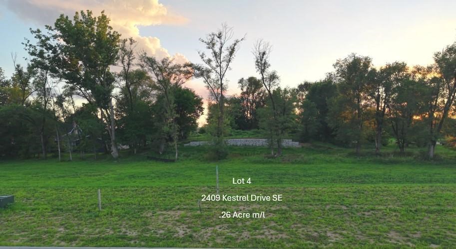 2409 Kestrel Drive SE Cedar Rapids IA 52403