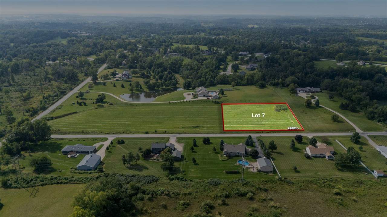 Lot 9 S Parkridge Road IA 52302