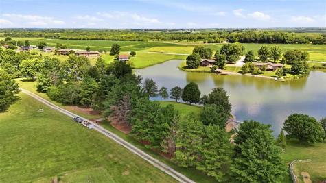 1008 Terrace Lake Lane Crawfordsville IA 52621