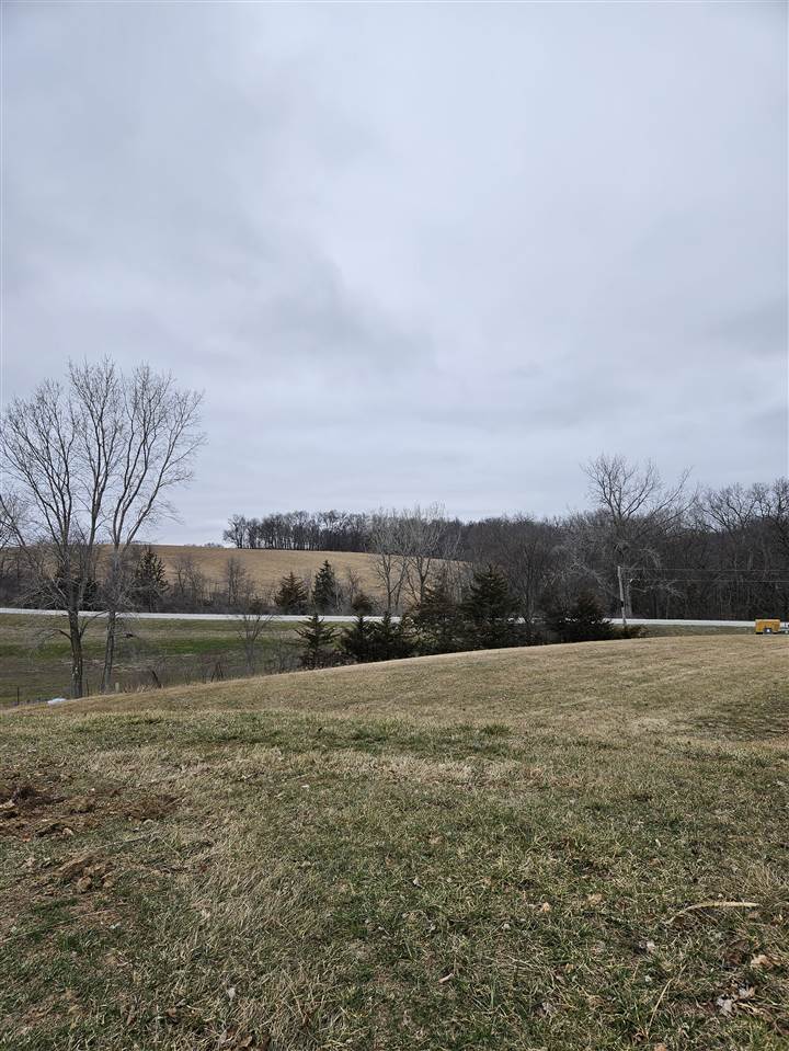 1817 N 6th Avenue Wellman IA 52356