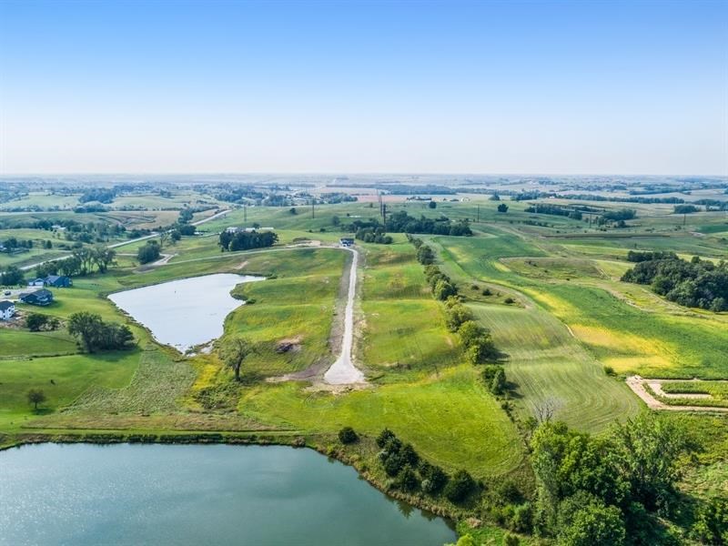 Lot 12 Fox Drive Williamsburg IA 52361