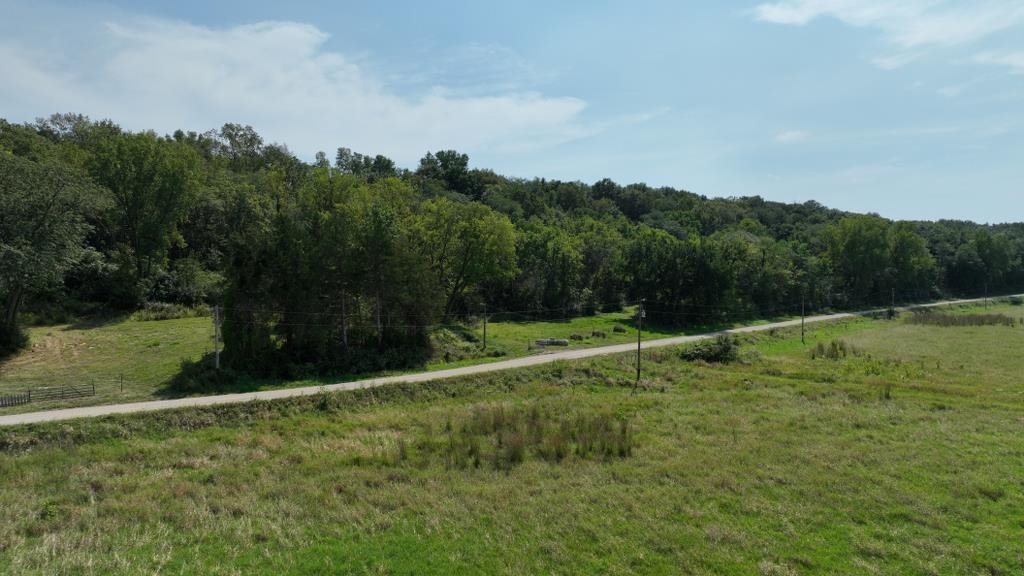 2681 Casey Avenue Letts IA 52754