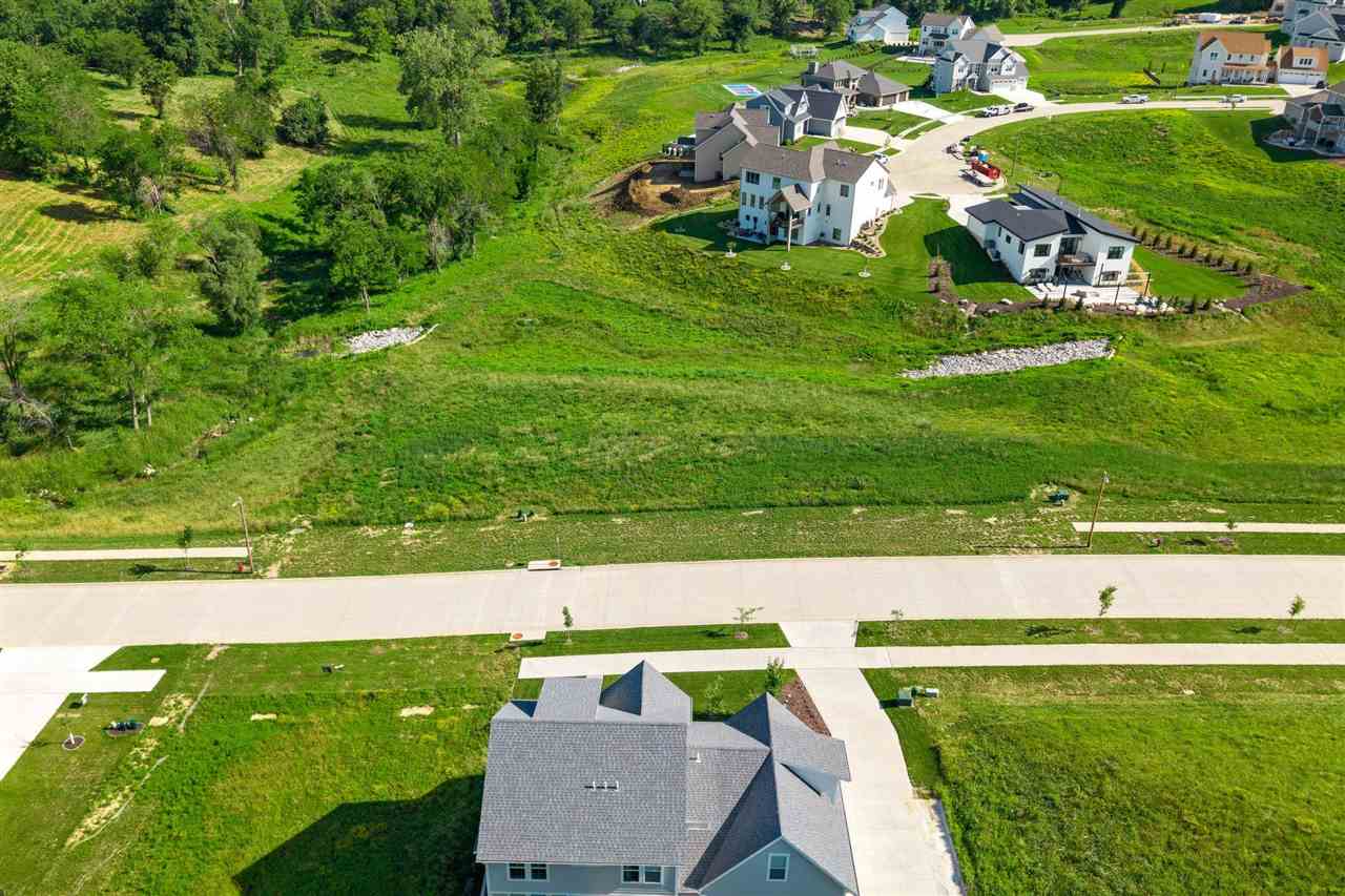 586 Auburn Ridge Road Coralville IA 52241