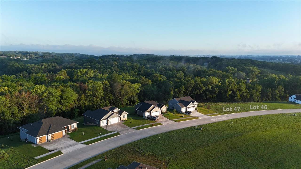 211 Westwood Circle (Lot 46) Kalona IA 52247