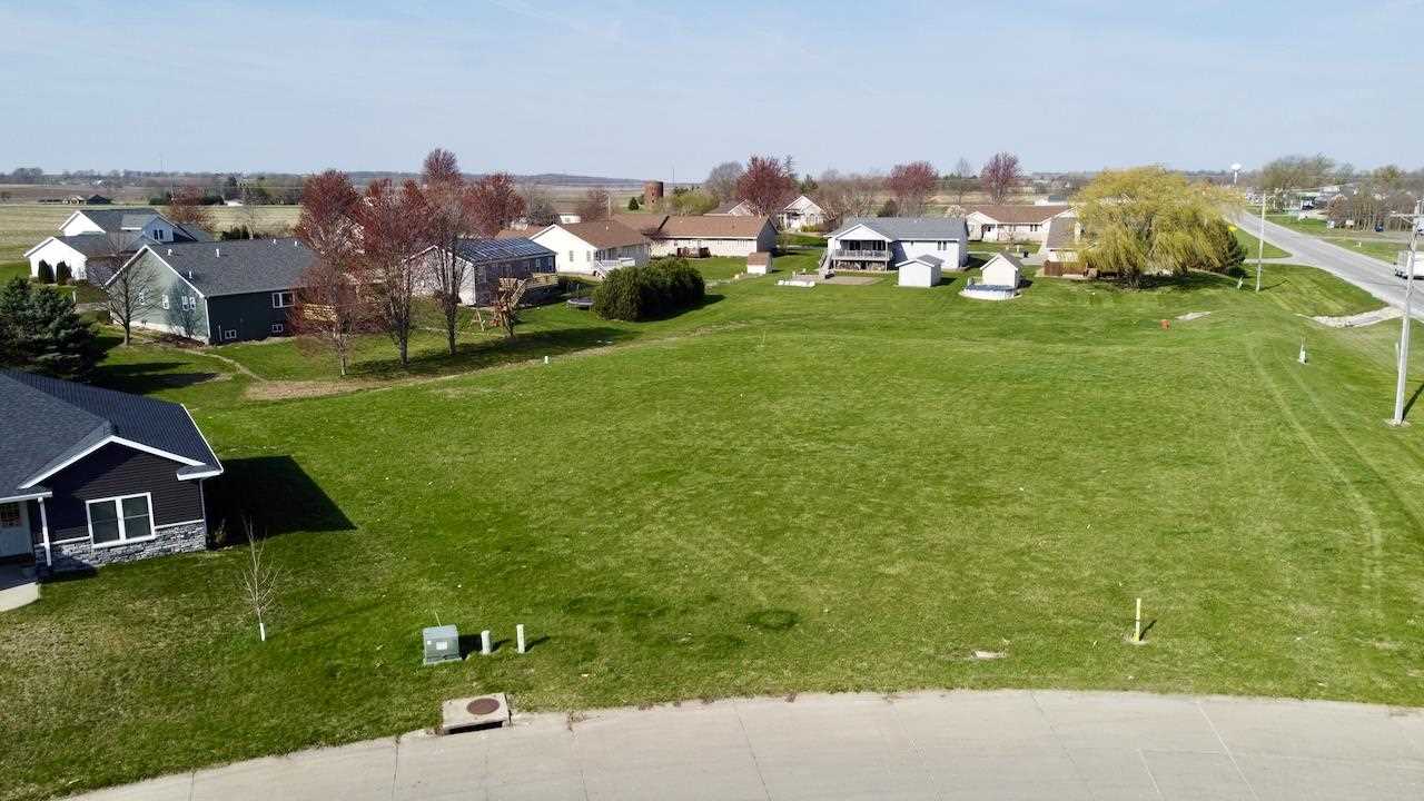105 Fairlawn Court Marengo IA 52301