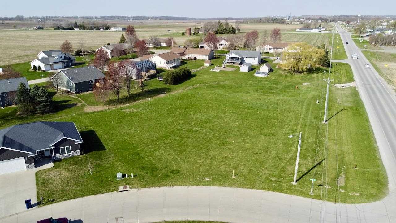 105 Fairlawn Court Marengo IA 52301