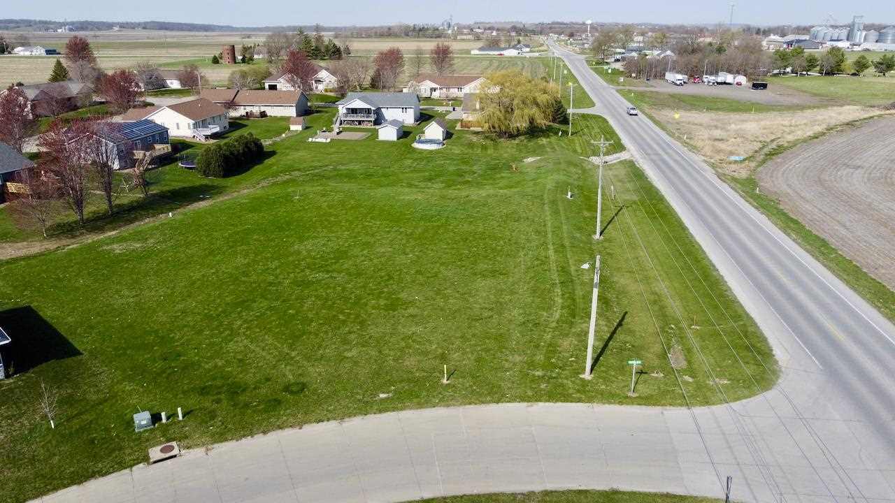 105 Fairlawn Court Marengo IA 52301