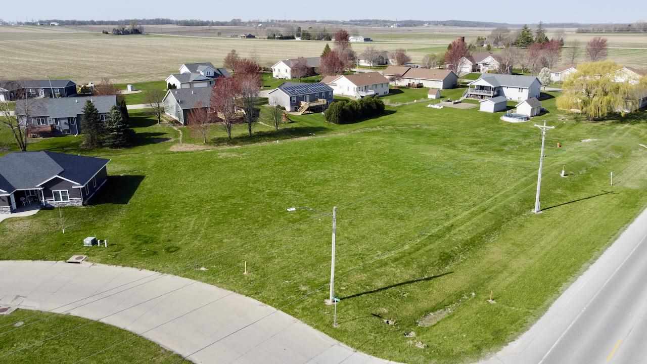 105 Fairlawn Court Marengo IA 52301