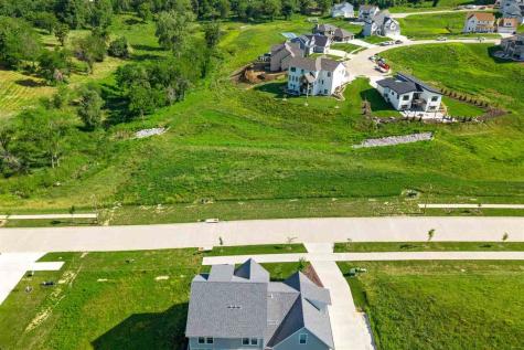 617 Amy Lynn Circle Coralville IA 52241