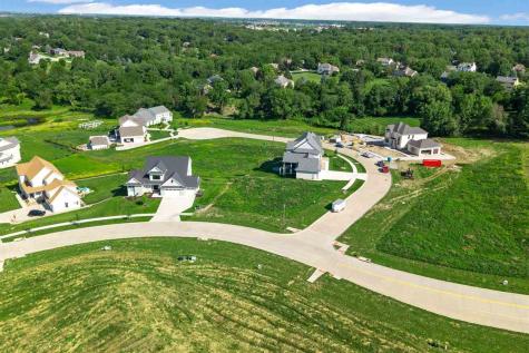 617 Amy Lynn Circle Coralville IA 52241