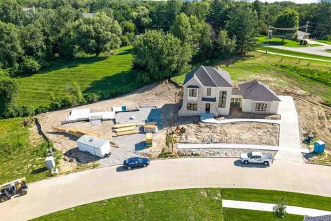 617 Amy Lynn Circle Coralville IA 52241
