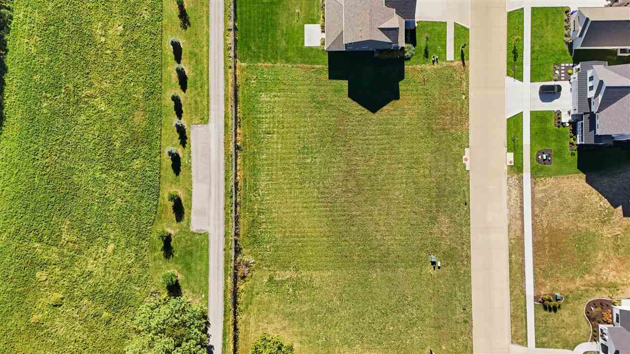 1440 Tamarack Trail Iowa City IA 52245