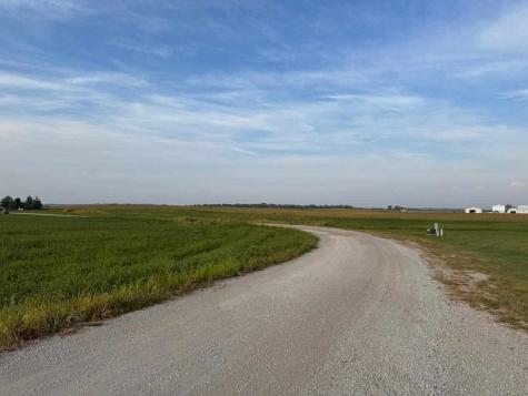 25836 Golden Oak Ln, Lot 8 Lone Tree IA 52755