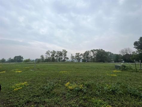 Lot 10 Mrm 2nd Addn Garfield Street Marengo IA 52301