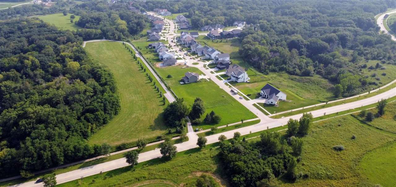 1332 Tamarack Trail Iowa City IA 52245