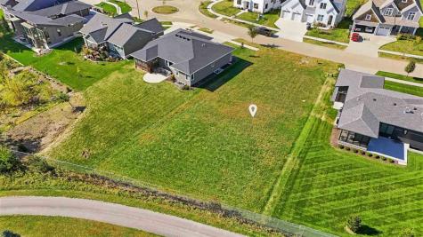 1332 Tamarack Trail Iowa City IA 52245