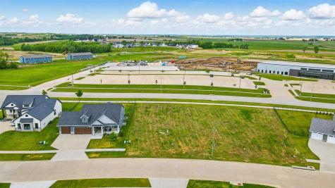 1815 Green Oak Court Tiffin IA 52340