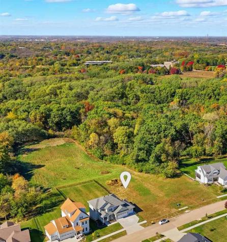 1143 Tamarack Trail Iowa City IA 52245