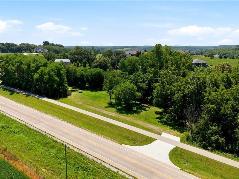 Starks Acres NE Lot #2 Solon IA 52333