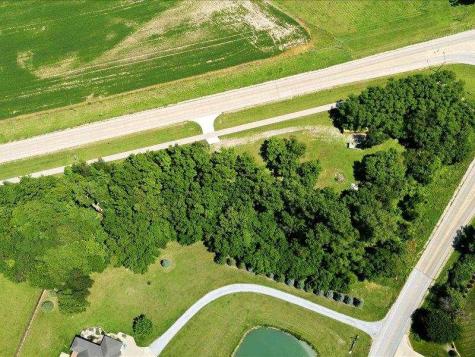 Starks Acres NE Lot #2 Solon IA 52333
