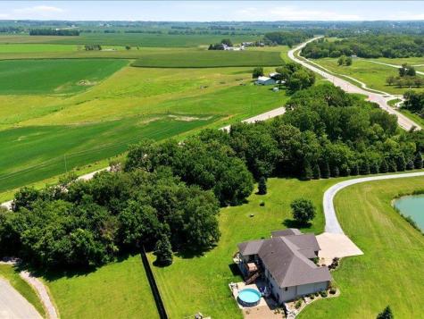 Starks Acres NE Lot #2 Solon IA 52333