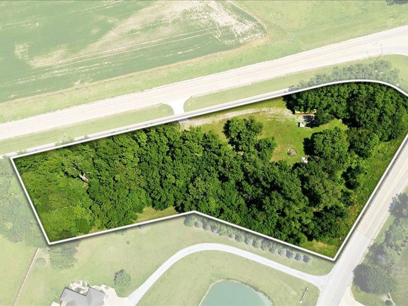 Starks Acres NE Lot #2 Solon IA 52333
