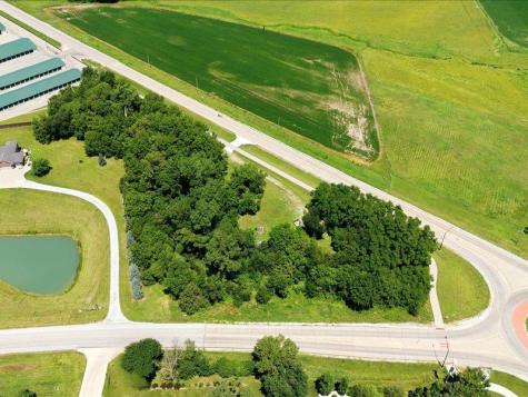 Starks Acres NE Lot #2 Solon IA 52333
