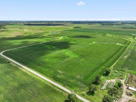 130TH Street Parcel#s 111704030 & 112001024 Marengo IA 52301
