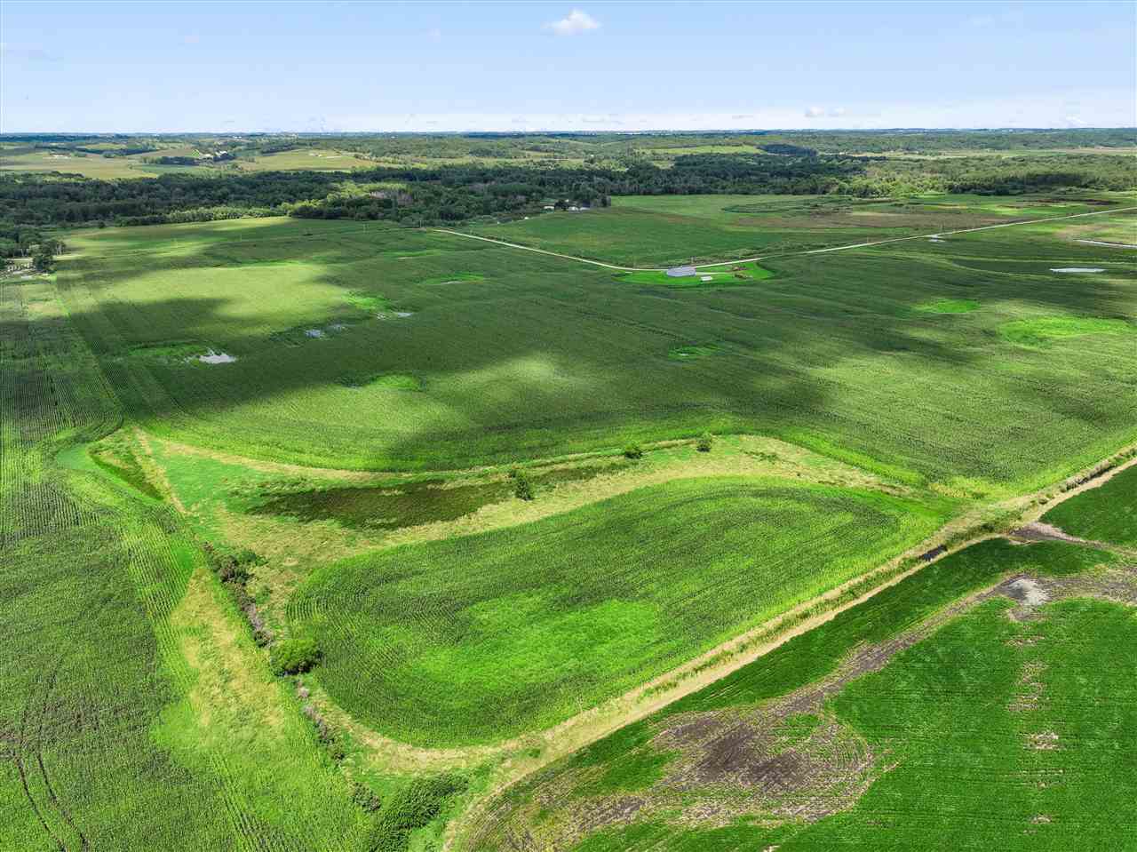 130TH Street Parcel#s 111704030 & 112001024 Marengo IA 52301