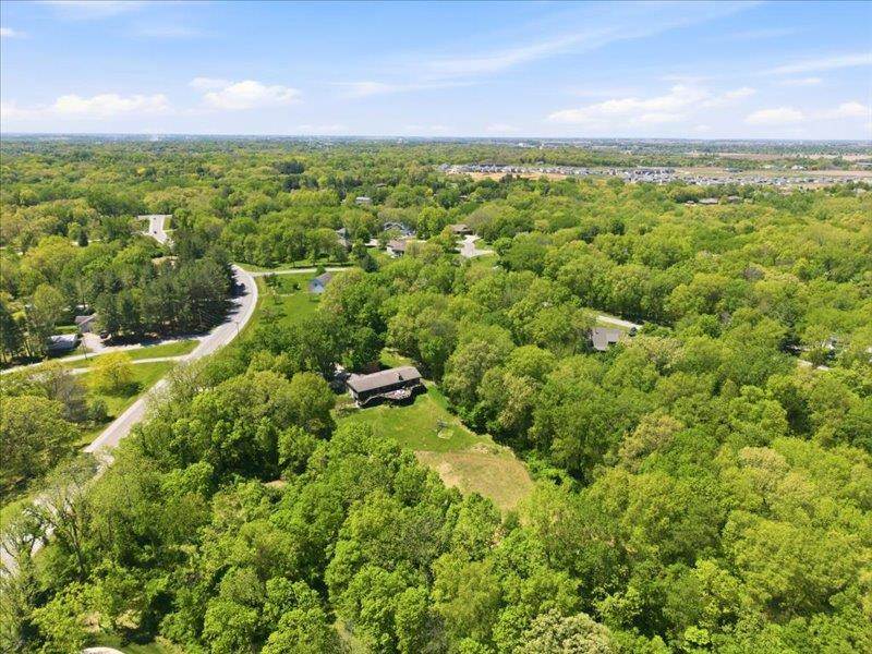 3916 NE West Overlook Road Iowa City IA 52240