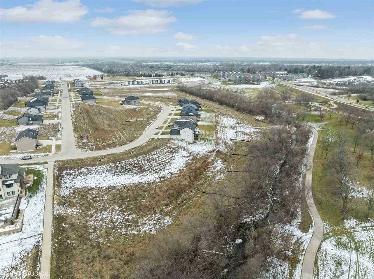 3996 Winnsboro Drive Iowa City IA 52245