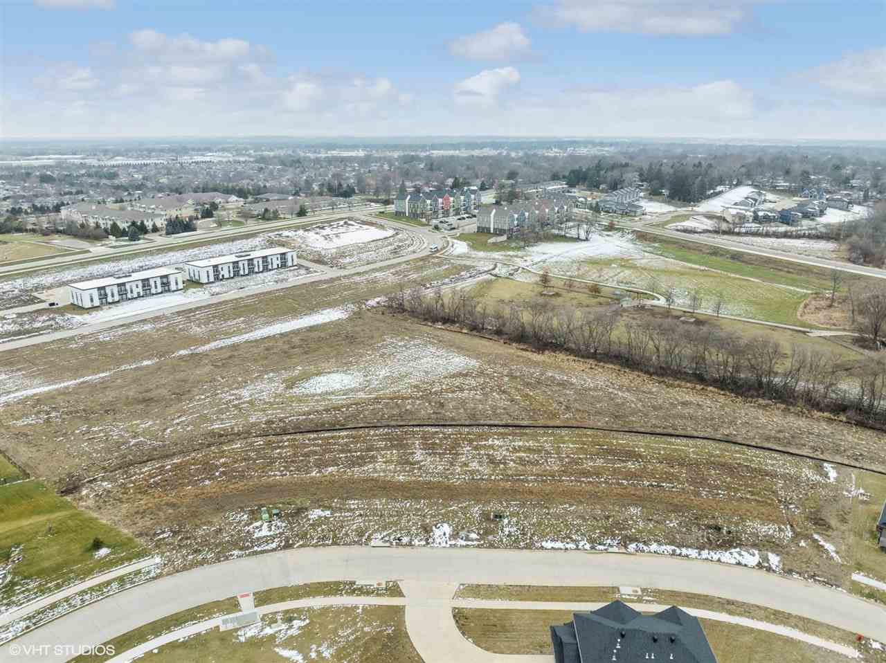 3996 Winnsboro Drive Iowa City IA 52245