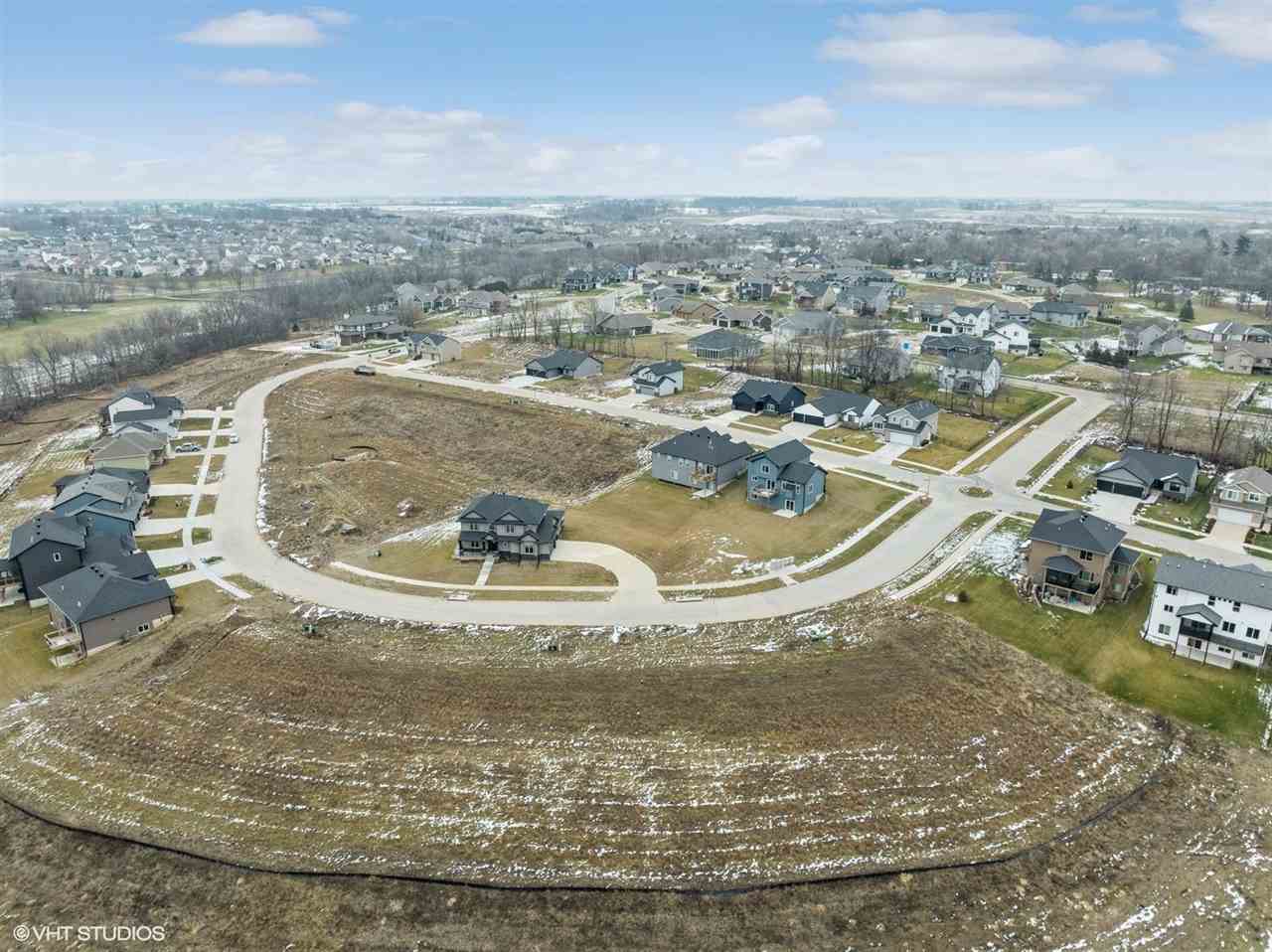 3996 Winnsboro Drive Iowa City IA 52245