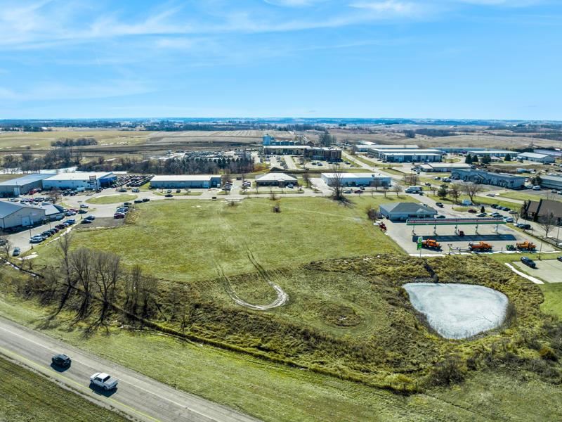 34 Escort Lane Iowa City IA 52240