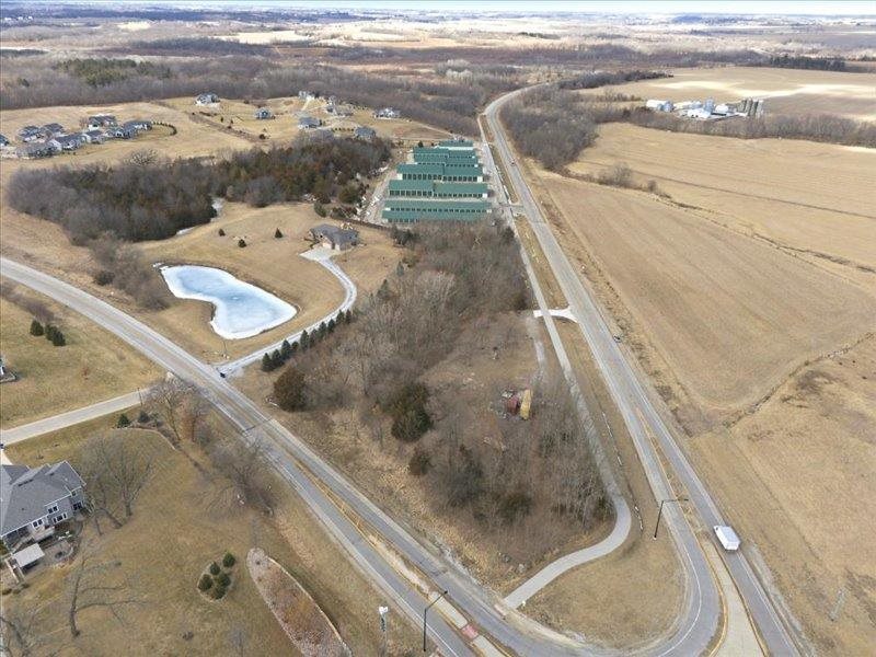Starks Acres NE Lot #2 Solon IA 52333