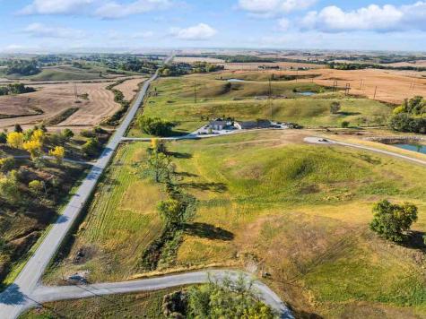 Lot 23 Coyote Run Phase Iii Williamsburg IA 52361