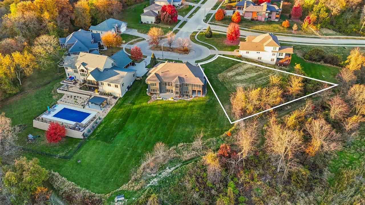 235 Auburn East Lane Coralville IA 52241