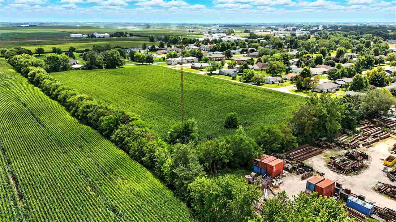 17TH Street Washington IA 52353
